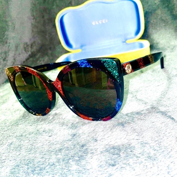 Gucci Accessories - Gucci Cat Eye Rainbow Sunglasses 🌈☀️🕶